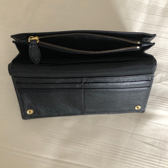 Authentic Mulberry Darina Wallet!! - Picture 7 of 7